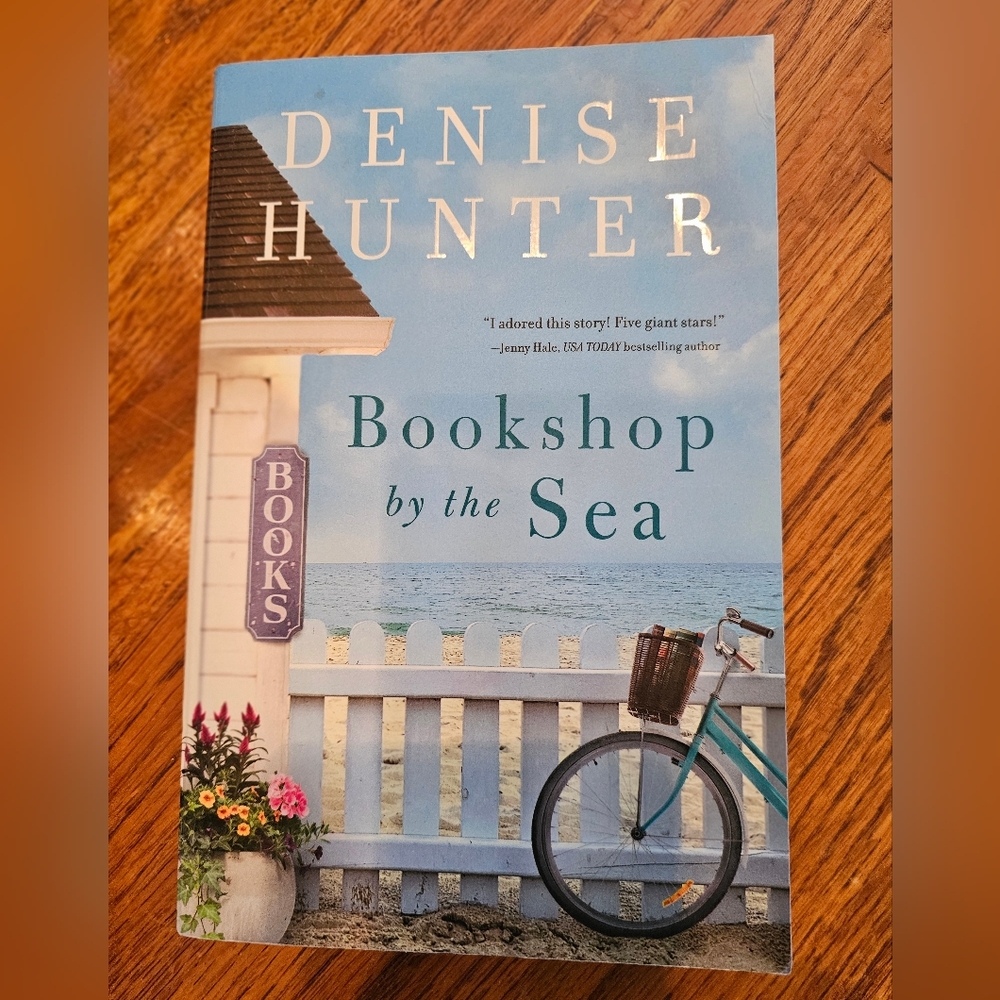 Bookshop by the Sea by Denise Hunter